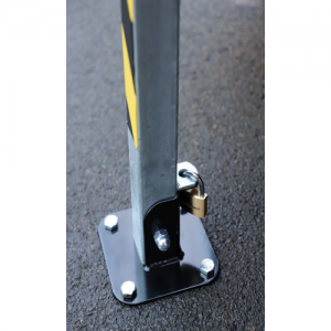 <u><strong>Fold Down Galvanised Steel Square Post with Padlock & Keys</u></strong>